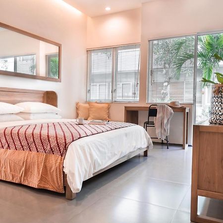 Seruni Guest House Денпасар Екстериор снимка