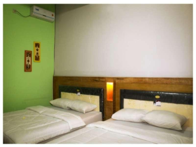Seruni Guest House Денпасар Екстериор снимка