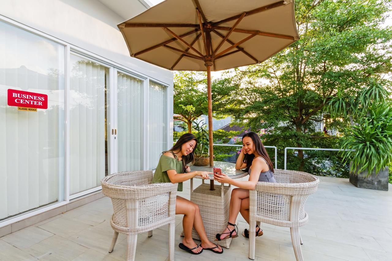 Seruni Guest House Денпасар Екстериор снимка